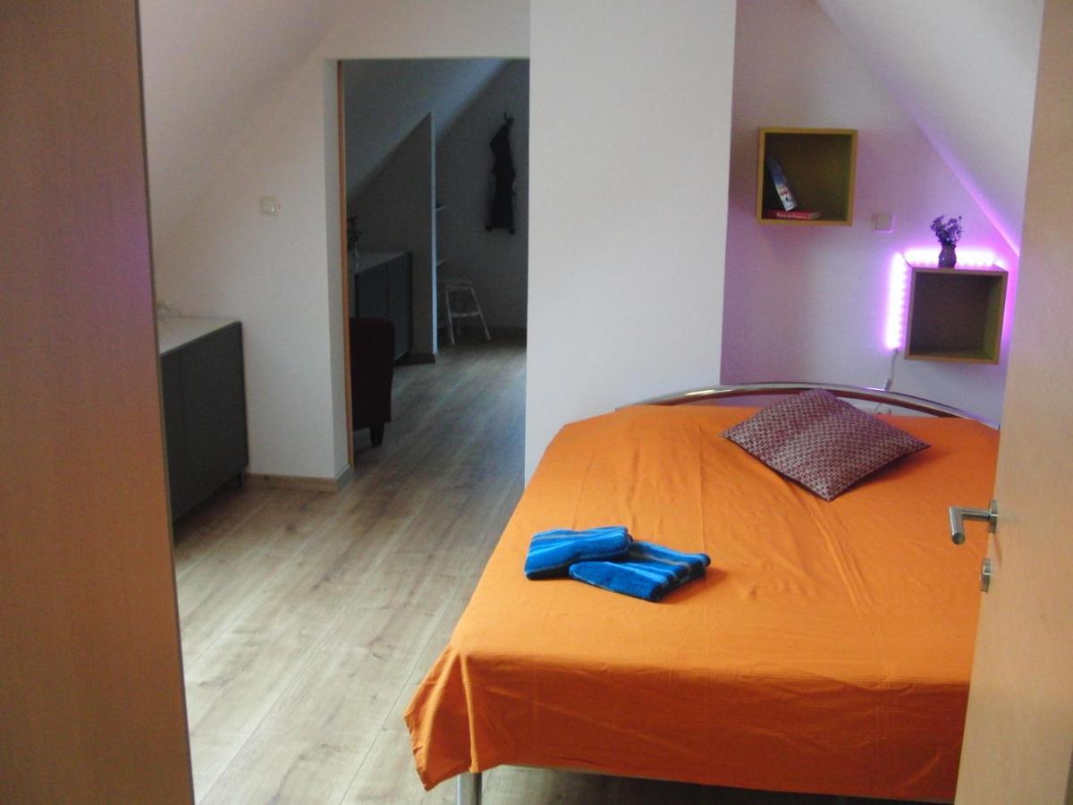 Ferienhaus Grabenhansl Щубенберг Екстериор снимка