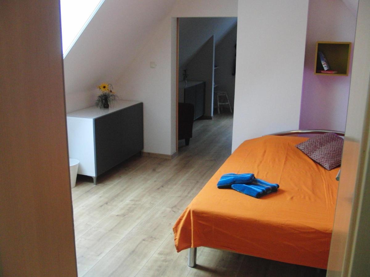 Ferienhaus Grabenhansl Щубенберг Екстериор снимка